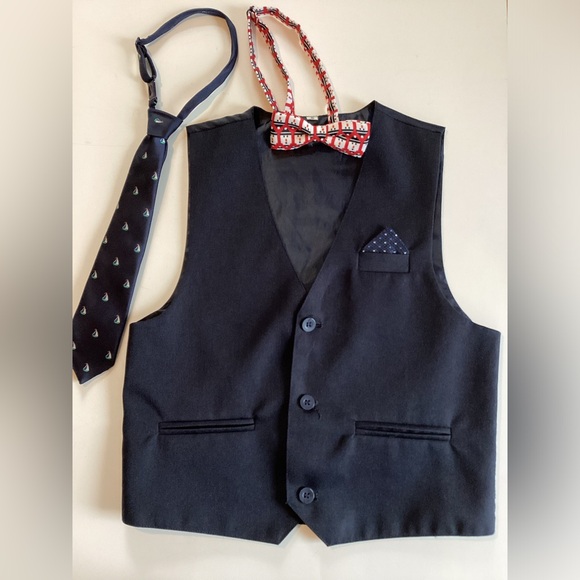 Boys vest and ties - Picture 1 of 8